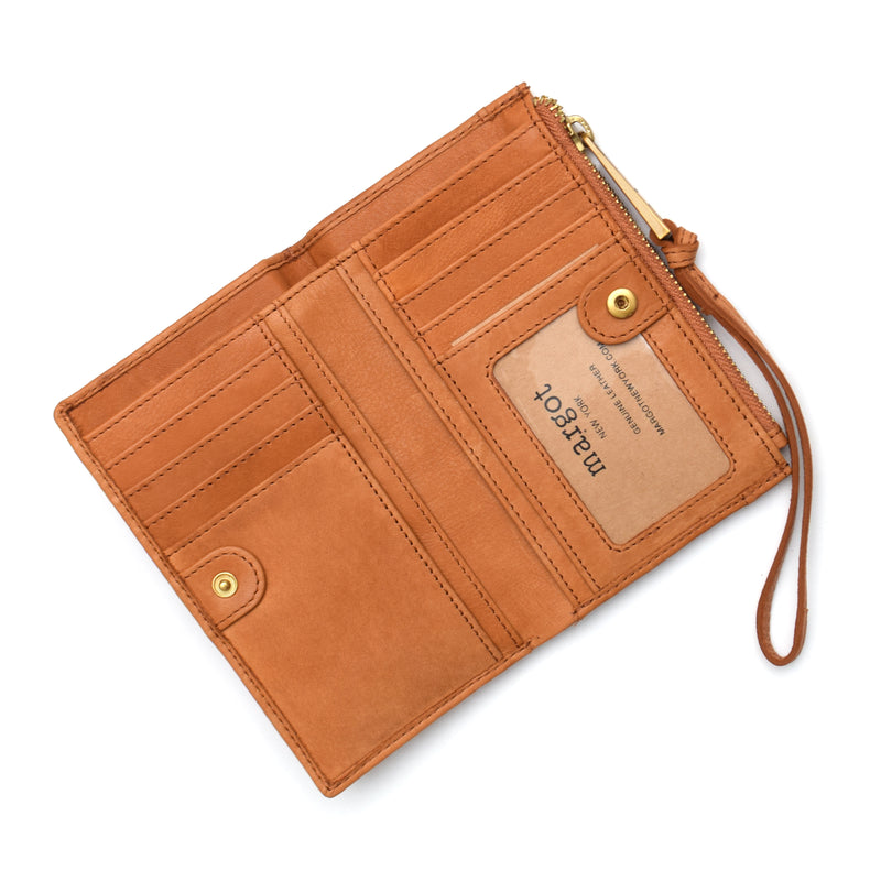 Tori Bifold Wallet in Cognac